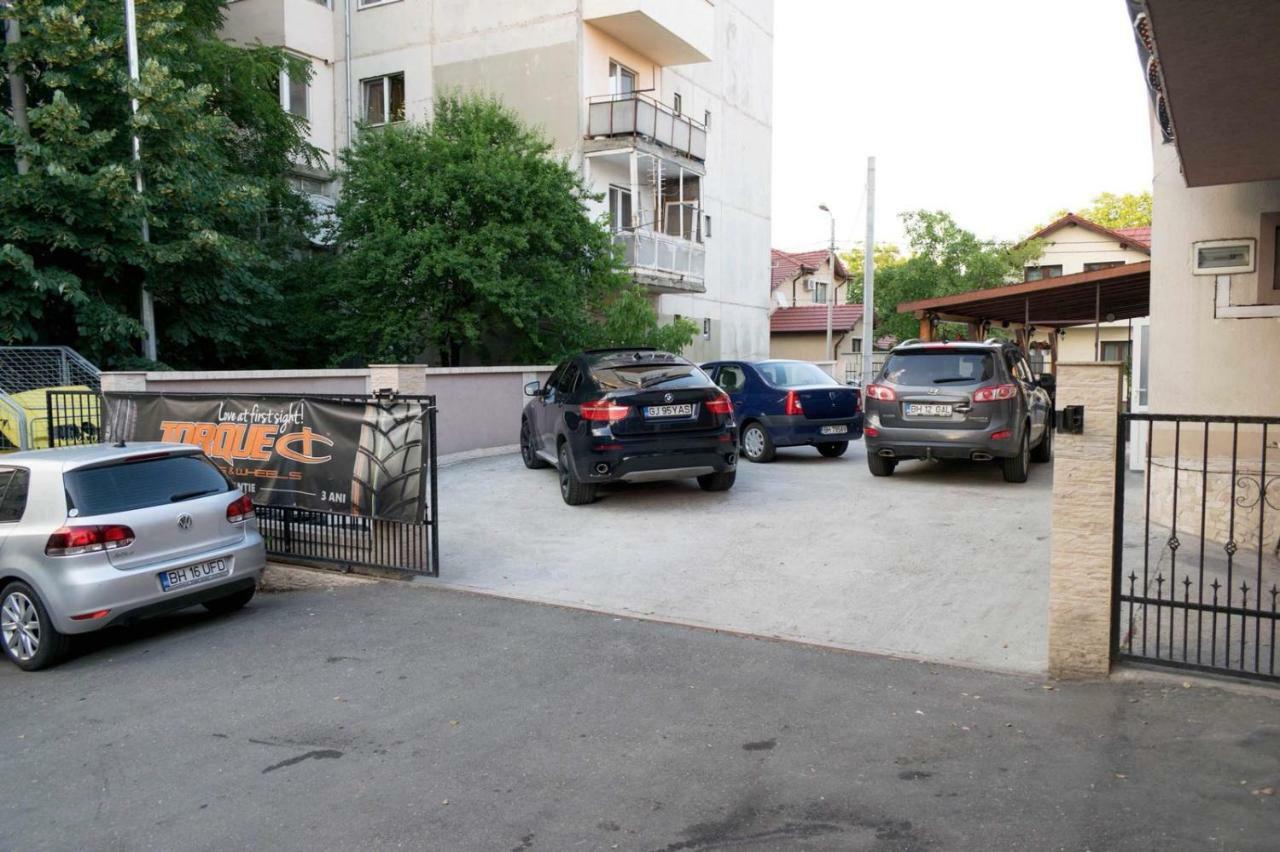 Penthouse De Lux Apartment Oradea Ngoại thất bức ảnh